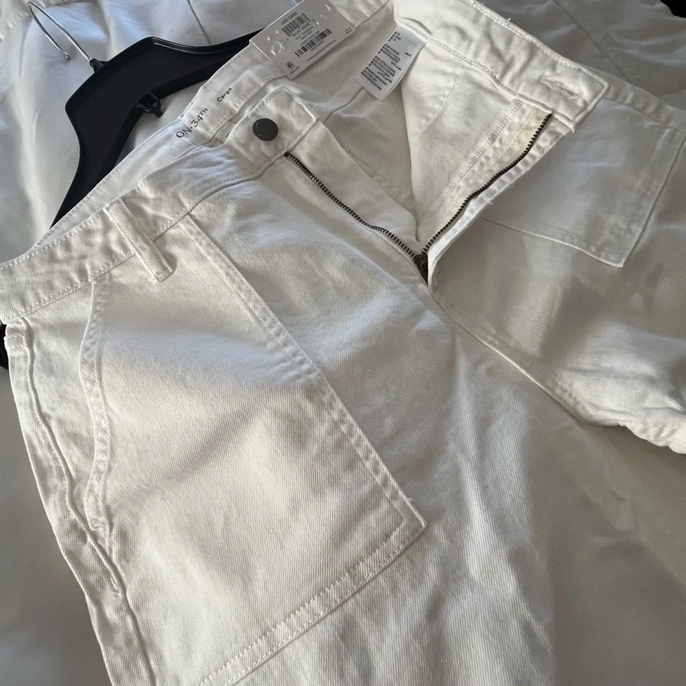 SALE $9 White Flare & Wide Leg Jeans brand new - Picture 7 of 8